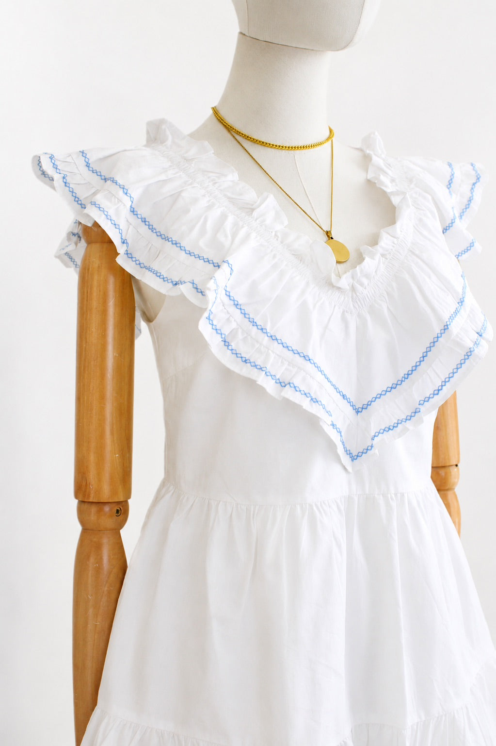 Vestido English Factory nuevo
