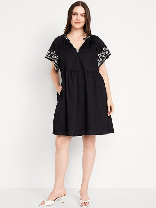 Vestido nuevo bordado | Talla L