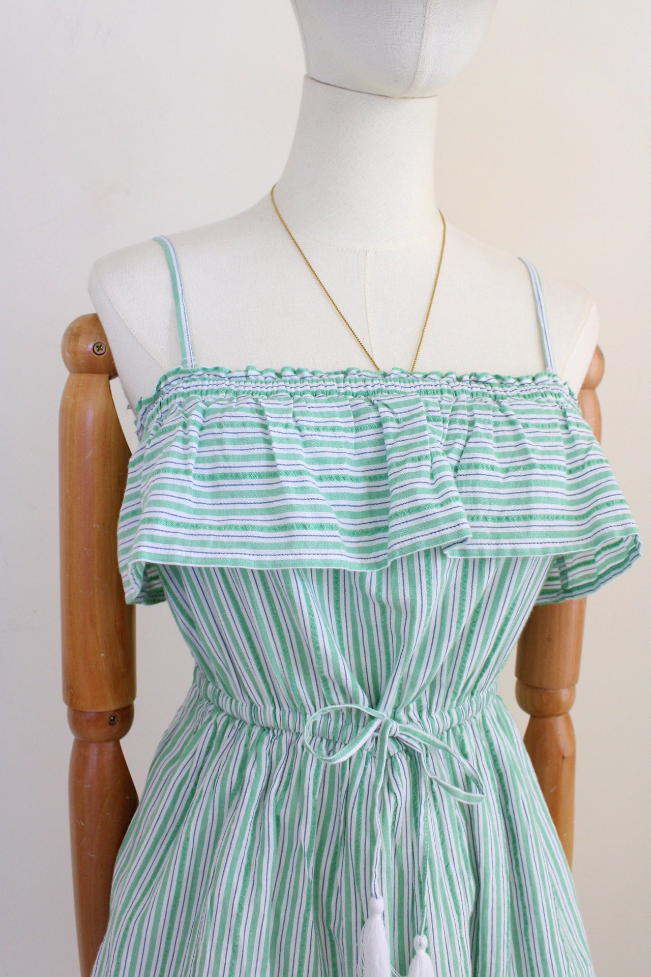 Vestido American Eagle nuevo